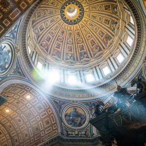 《信德之光》： 在现代语境中的阐释